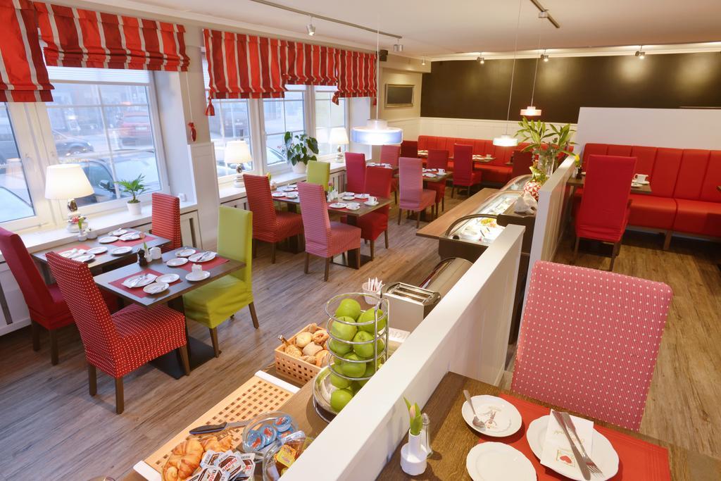 Hotel Duenenburg Westerland Esterno foto